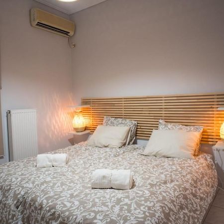 It Is A Pleasant, Modern, Functional House! Appartement Piraeus Buitenkant foto