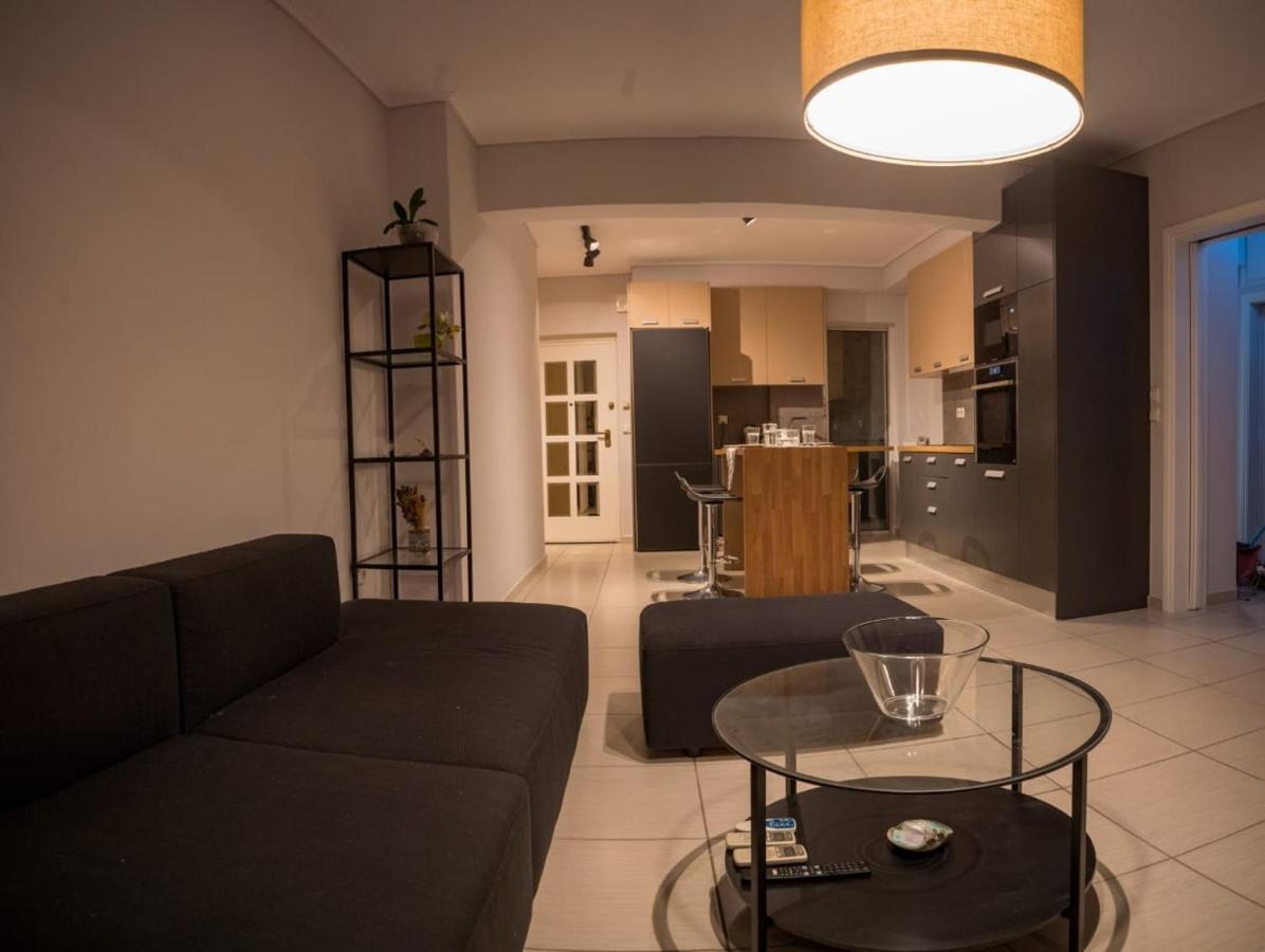 It Is A Pleasant, Modern, Functional House! Appartement Piraeus Buitenkant foto