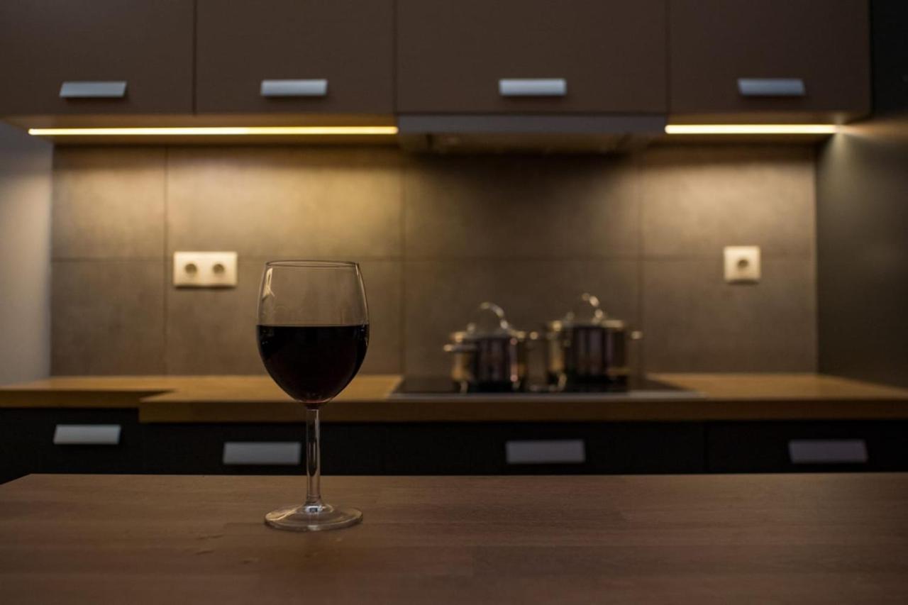 It Is A Pleasant, Modern, Functional House! Appartement Piraeus Buitenkant foto